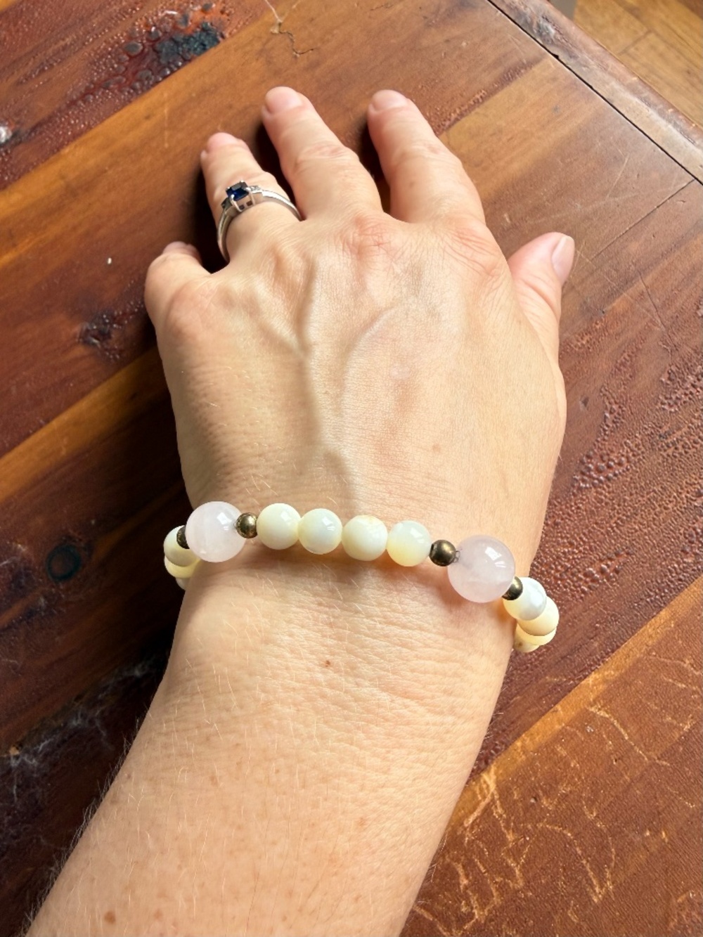 White and Rose Quartz Beaded Bracelet with Gold Tone Clasp